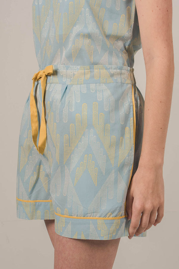 Avraam Shorts in Facade Mist