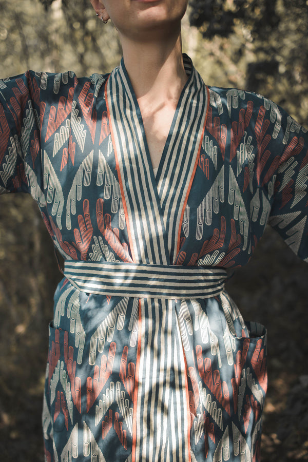 Stara Robe in Facade Navy