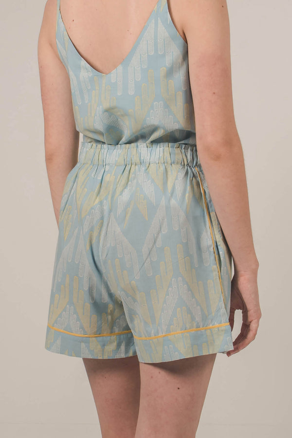 Avraam Shorts in Facade Mist